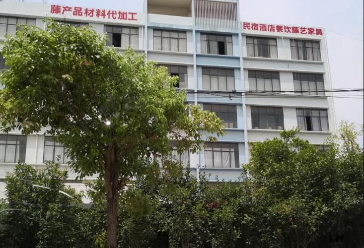 赣州装饰材料优选 南康实木装饰线条，为别墅空间注入自然奢华